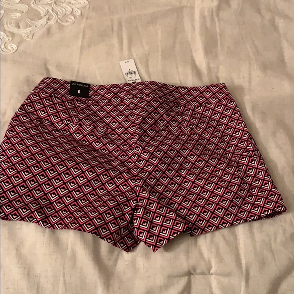 Brand new Express shorts. Size 6 - Picture 2 of 3